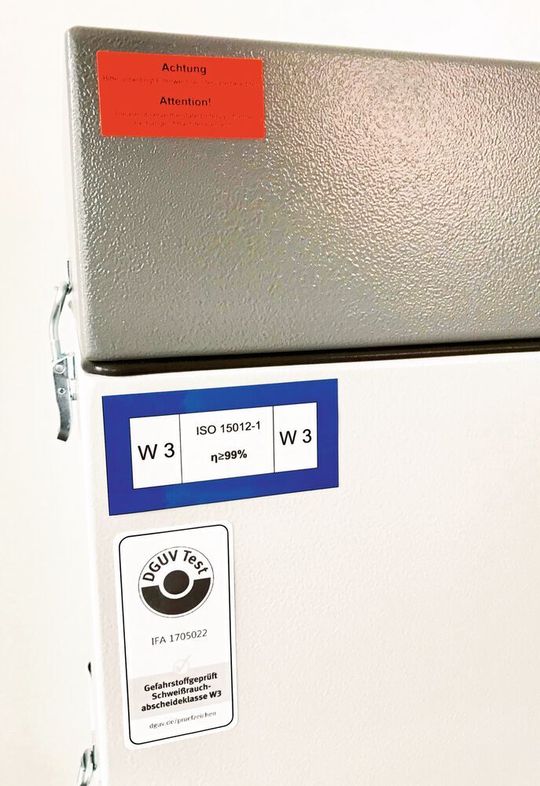 Filter- und Absauganlagen von TBH mit W3 und DGUV-Testsiegel. Filter- und Absauganlagen von TBH mit W3 und DGUV-Testsiegel.