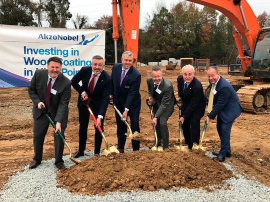 Akzo Nobel digs in to launch $ 55.4 million investment in US wood coatings site. Akzo Nobel digs in to launch $ 55.4 million investment in US wood coatings site.