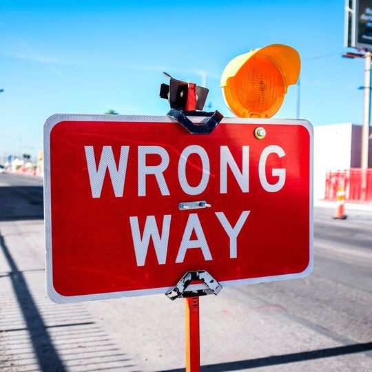 Making an investment and purchasing a new machine always poses a risk, here are ten mistakes you should avoid. Making an investment and purchasing a new machine always poses a risk, here are ten mistakes you should avoid.