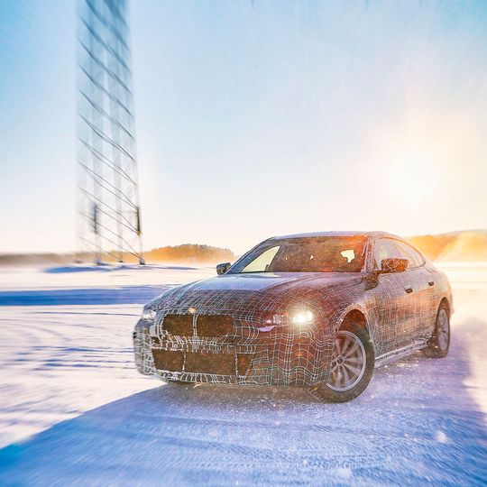 Der BMW i4 wird ab 2021 gebaut. Der BMW i4 wird ab 2021 gebaut.