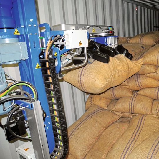 Automatische Systeme zum Entladen und Palettieren von Jutesäcken und Kartons aus Seecontainern Automatische Systeme zum Entladen und Palettieren von Jutesäcken und Kartons aus Seecontainern