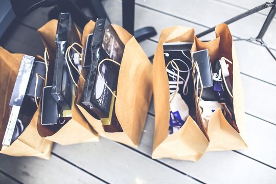 Shopping-Aktionstage erfreuen sich nicht nur im B2C-Bereich immer größerer Beliebtheit, auch im B2B-Geschäft können sie zur Verkaufsunterstützung beitragen. Shopping-Aktionstage erfreuen sich nicht nur im B2C-Bereich immer größerer Beliebtheit, auch im B2B-Geschäft können sie zur Verkaufsunterstützung beitragen.
