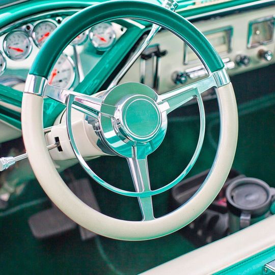 Lenkrad ade? Wie oft werden wir das Steuer noch selber in die Hand nehmen, falls das Autonome Fahren Wirklichkeit wird? Gemäss den Patentanmeldungen scheinen die deutschen Autobauer Nachholbedarf zu haben. Lenkrad ade? Wie oft werden wir das Steuer noch selber in die Hand nehmen, falls das Autonome Fahren Wirklichkeit wird? Gemäss den Patentanmeldungen scheinen die deutschen Autobauer Nachholbedarf zu haben.