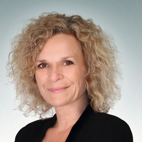 Die Wege von Dorothee Stolzenberg und Tech Data trennen sich. Die Wege von Dorothee Stolzenberg und Tech Data trennen sich.