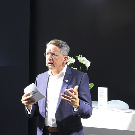 Fette CEO Olaf J. Müller auf der Achema 2018 Fette CEO Olaf J. Müller auf der Achema 2018