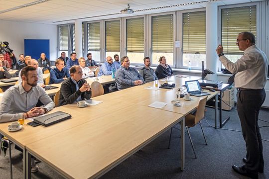 In den Räumen der Handwerkskammer Dortmund veranstaltete der VdLB Mitte November einen Seminartag. In den Räumen der Handwerkskammer Dortmund veranstaltete der VdLB Mitte November einen Seminartag.