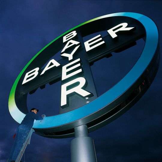 Bayer will zukünftig verstärkt mit externen IT-Dienstleistern zusammenarbeiten. Bayer will zukünftig verstärkt mit externen IT-Dienstleistern zusammenarbeiten.