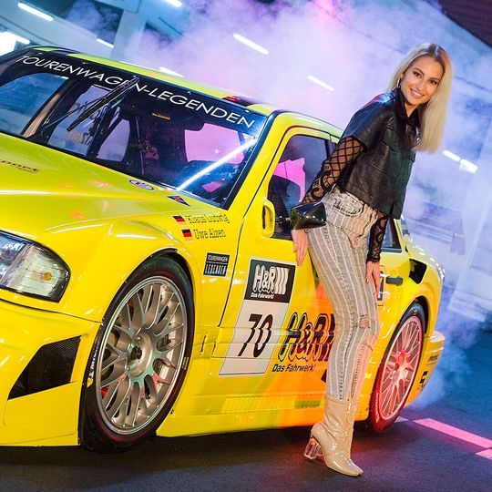 Die Essen Motor Show 2019 hat die Besucherzahlen im Vergleich zum Vorjahr gehalten. Die Essen Motor Show 2019 hat die Besucherzahlen im Vergleich zum Vorjahr gehalten.