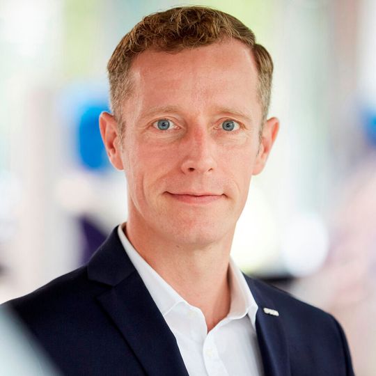 Jörn von Ahlen, Leiter Marketing bei Epson Deutschland Jörn von Ahlen, Leiter Marketing bei Epson Deutschland