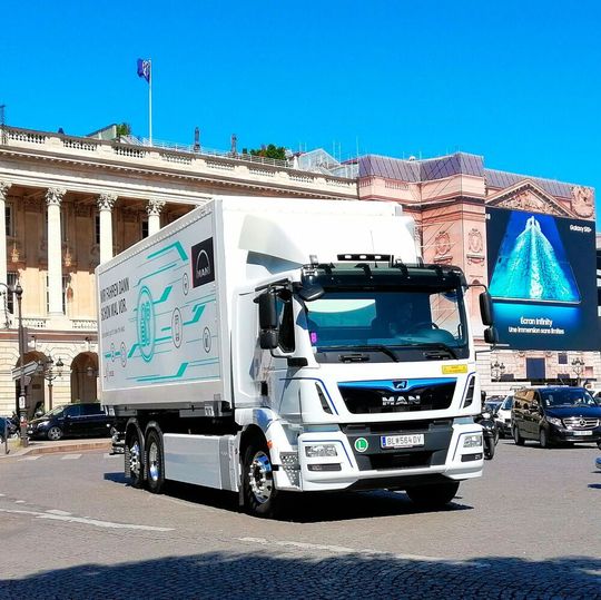 MAN startet mit dem Verkauf einer Kleinserie vollelektrischer Lkw. MAN startet mit dem Verkauf einer Kleinserie vollelektrischer Lkw.
