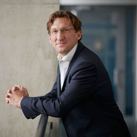 Klaus Löckel, Managing Director Eurocentral, Dassault Systèmes Klaus Löckel, Managing Director Eurocentral, Dassault Systèmes