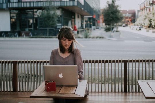 Diese sechs Ansatzpunkte können helfen, mehr weibliches Personal in IT-Firmen zu bekommen. Diese sechs Ansatzpunkte können helfen, mehr weibliches Personal in IT-Firmen zu bekommen.