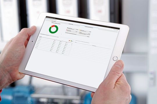 In einem ersten Schritt steht der zustandsbasierte Instandhaltungsservice von ABB für luftgekühlte Antriebe der Serien ACS800 und ACS880 zur Verfügung. Die Software ermöglicht die frühzeitige Warnung vor ungewöhnlichen Betriebsbedingungen und soll außerplanmäßige Ausfälle vermeiden. In einem ersten Schritt steht der zustandsbasierte Instandhaltungsservice von ABB für luftgekühlte Antriebe der Serien ACS800 und ACS880 zur Verfügung. Die Software ermöglicht die frühzeitige Warnung vor ungewöhnlichen Betriebsbedingungen und soll außerplanmäßige Ausfälle vermeiden.