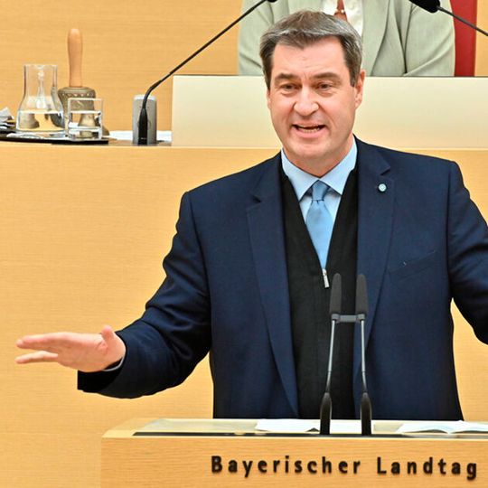 Die Deutsche Umwelthilfe fordert Zwangshaft gegen Bayerns Ministerpräsidenten Markus Söder. Die Deutsche Umwelthilfe fordert Zwangshaft gegen Bayerns Ministerpräsidenten Markus Söder.