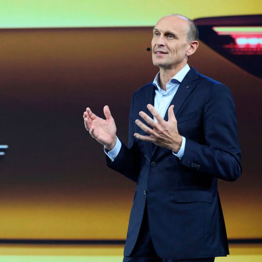 Laut Markenchef Ralf Brandstätter hat VW sein operatives Ergebnis 2019 „wesentlich verbessert“. Laut Markenchef Ralf Brandstätter hat VW sein operatives Ergebnis 2019 „wesentlich verbessert“.