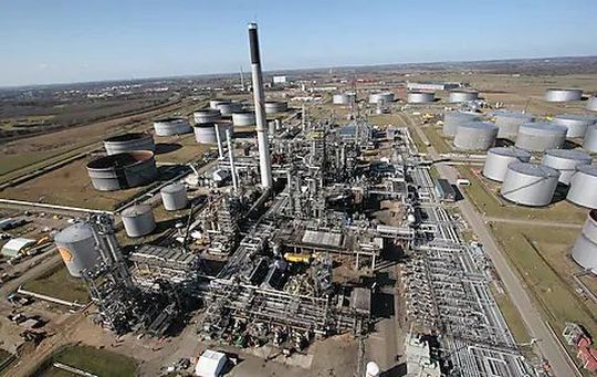 Die Wasserstoff-Produktionsanlage soll an der Raffinerie von Shell im dänischen Fredericia entstehen. Die Wasserstoff-Produktionsanlage soll an der Raffinerie von Shell im dänischen Fredericia entstehen.