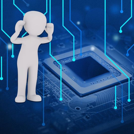 Eine Seitenkanalattacke ist ein indirekter Angriff auf ein IT-System, durch Ausnutzung physikalischer und logischer Nebeneffekte. Eine Seitenkanalattacke ist ein indirekter Angriff auf ein IT-System, durch Ausnutzung physikalischer und logischer Nebeneffekte.