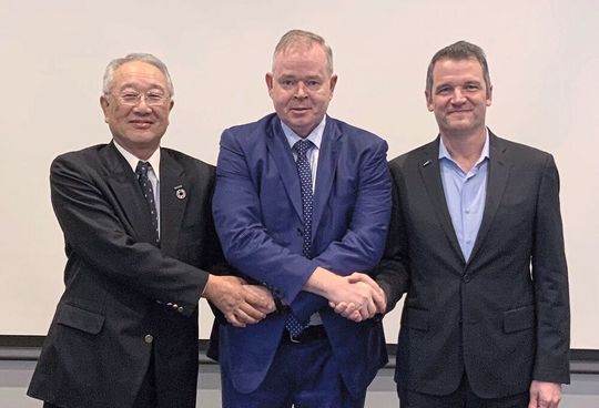 IFR-Präsidenten v.l. : Junji Tsuda, Steven Wyatt und Milton Guerry. IFR-Präsidenten v.l. : Junji Tsuda, Steven Wyatt und Milton Guerry.
