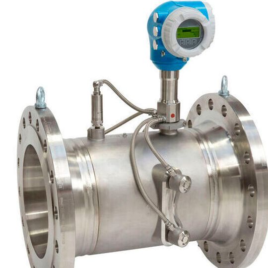 Prosonic Flow G300/500 is the robust ultrasonic gas flowmeter with integrated pressure and temperature sensors for highly accurate, real-time measured values. Prosonic Flow G300/500 is the robust ultrasonic gas flowmeter with integrated pressure and temperature sensors for highly accurate, real-time measured values.