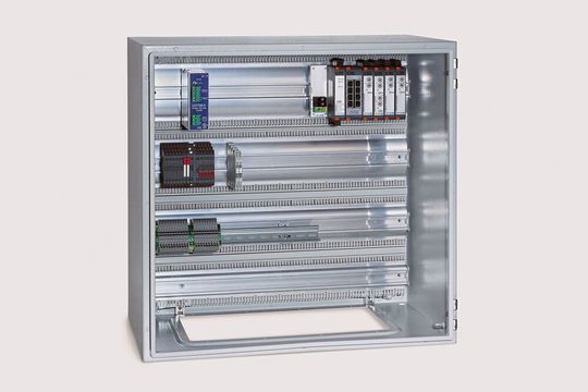 Verdrahtungssystem:
AirSTREAM Compact bietet mehr Platz und Flexibilität in kleinen Schaltschränken. Verdrahtungssystem:
AirSTREAM Compact bietet mehr Platz und Flexibilität in kleinen Schaltschränken.