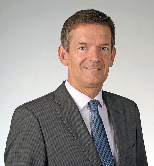 VCI-Hauptgeschäftsführer Wolfgang Große Entrup: „Wir müssen die Technologien, die wir 2050 brauchen, heute schon entwickeln. Die Strategie der Politik, Mittel zu streichen, ist daher der falsche Weg.“ VCI-Hauptgeschäftsführer Wolfgang Große Entrup: „Wir müssen die Technologien, die wir 2050 brauchen, heute schon entwickeln. Die Strategie der Politik, Mittel zu streichen, ist daher der falsche Weg.“