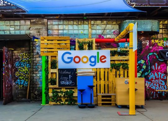 Die Plattform Google My Business wird 2020 eine zentrale Rolle in der Content-Strategie spielen. Die Plattform Google My Business wird 2020 eine zentrale Rolle in der Content-Strategie spielen.