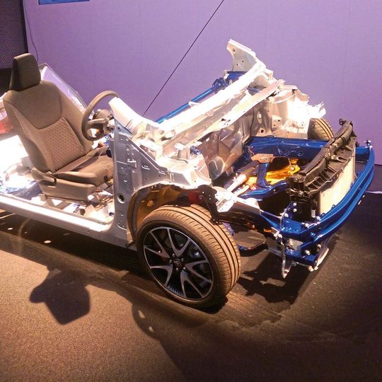 Ein neuer Toyota-SUV soll auf der Toyota GA-B Plattform basieren, die flexibel ist für Fahrzeuge mit unterschiedlichen Längen, Breiten, Höhen und Radständen. Ein neuer Toyota-SUV soll auf der Toyota GA-B Plattform basieren, die flexibel ist für Fahrzeuge mit unterschiedlichen Längen, Breiten, Höhen und Radständen.