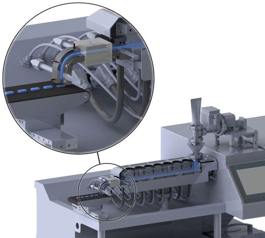 Konzept für den Einsatz des 3D-Drucks in der pharmazeutischen Produktion: Im Schmelzextruder (rechts) werden die Ausgangssubstanzen aufgeschmolzen und mit dem Drucksystem (links) in Tablettenform gebracht. Konzept für den Einsatz des 3D-Drucks in der pharmazeutischen Produktion: Im Schmelzextruder (rechts) werden die Ausgangssubstanzen aufgeschmolzen und mit dem Drucksystem (links) in Tablettenform gebracht.