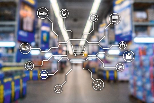 Weil sich die Geschäftswelt in den letzten zehn Jahren drastisch verändert hat und Commerce mittlerweile über zahlreiche User-Touchpoints betrieben wird, sollten sich Unternehmen mit der Omnichannel-Thematik befassen. Weil sich die Geschäftswelt in den letzten zehn Jahren drastisch verändert hat und Commerce mittlerweile über zahlreiche User-Touchpoints betrieben wird, sollten sich Unternehmen mit der Omnichannel-Thematik befassen.