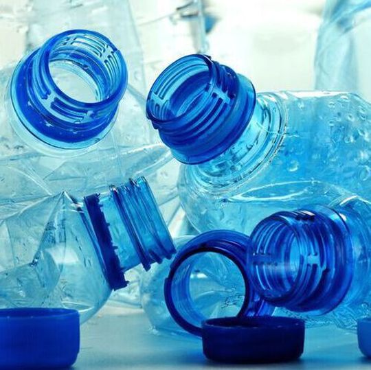 Another advantage of the plastic recycling technology is that it affords the possibility to process Plasmix along with sewage sludge derived from the treatment of wastewater. Another advantage of the plastic recycling technology is that it affords the possibility to process Plasmix along with sewage sludge derived from the treatment of wastewater.