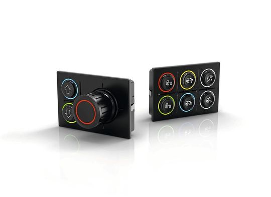 Die Rugged CAN Keypads von EAO sind nach IP67 geschützt und lassen sich entweder einrasten oder verschrauben. Die Rugged CAN Keypads von EAO sind nach IP67 geschützt und lassen sich entweder einrasten oder verschrauben.