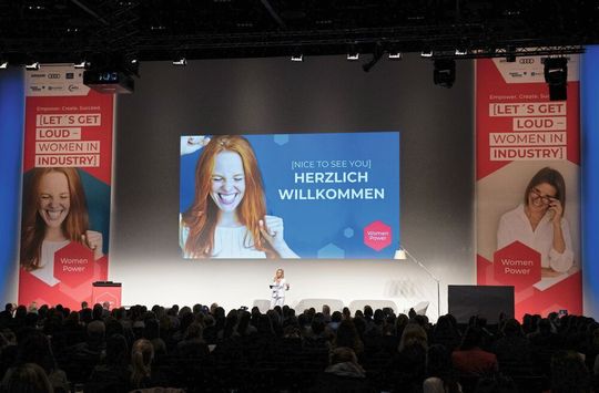 Auch 2020 veranstaltet die Hannovermesse den Karrierekongress Womenpower für Frauen in der Industrie. Auch 2020 veranstaltet die Hannovermesse den Karrierekongress Womenpower für Frauen in der Industrie.
