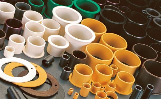 In der Standardausführung überstehen die Gleitlager aus EPB von GGT eine Belastung bis 35 MPa.