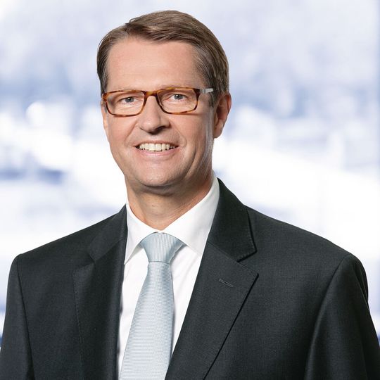 2013 wurde Christian Wendler CEO von Lenze, jetzt übernimmt er den Posten des Chief Operating Officer. 2013 wurde Christian Wendler CEO von Lenze, jetzt übernimmt er den Posten des Chief Operating Officer.
