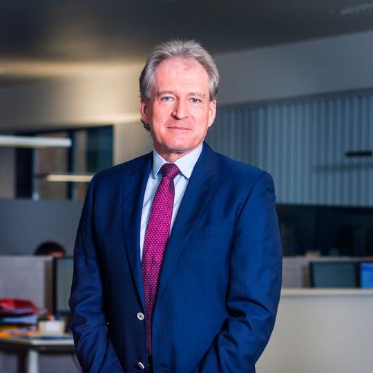 Seit sieben Generationen ist J.D. Neuhaus familiengeführt. Seit 1995 hat Wilfried Neuhaus-Galladé die Leitung inne. Seit sieben Generationen ist J.D. Neuhaus familiengeführt. Seit 1995 hat Wilfried Neuhaus-Galladé die Leitung inne.