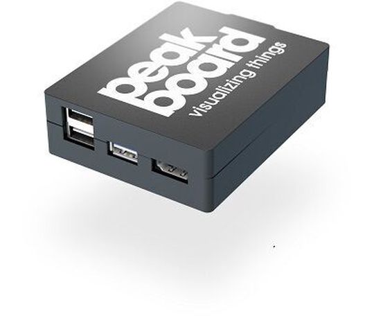 Abb.2: Die Peakboard-Box hat an der Vorderseite drei USB- und einen HDMI-Anschluss. An der Rückseite (nicht im Bild) befiden sich LAN- und Ladebuchse.