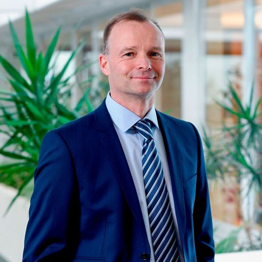 Michael Grosse wird zum 01. März 2020 neuer CEO von Syntegon. Michael Grosse wird zum 01. März 2020 neuer CEO von Syntegon.