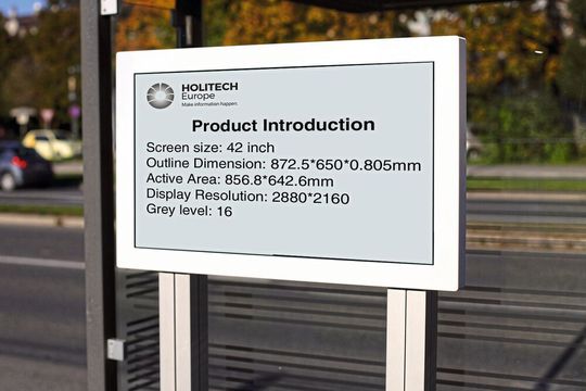 Das E-Paper-Display von Holitech bietet eine Diagonale von 42 Zoll bei einer Auflösung von 2160 x 2880 Pixel. Das E-Paper-Display von Holitech bietet eine Diagonale von 42 Zoll bei einer Auflösung von 2160 x 2880 Pixel.