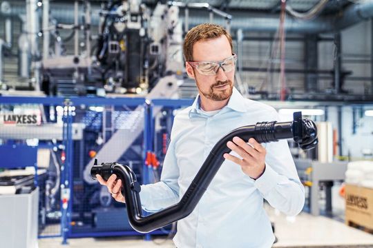 Durethan AKV320ZXTS2 von Lanxess ist mit 20 % Glasfasern verstärkt. Durethan AKV320ZXTS2 von Lanxess ist mit 20 % Glasfasern verstärkt.