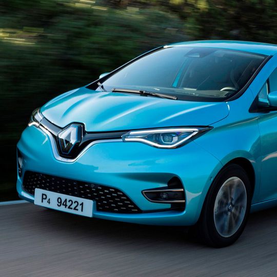 Der Umweltbonus für E-Autos und Plug-in-Hybride ist weiterhin gefragt. Der Umweltbonus für E-Autos und Plug-in-Hybride ist weiterhin gefragt.