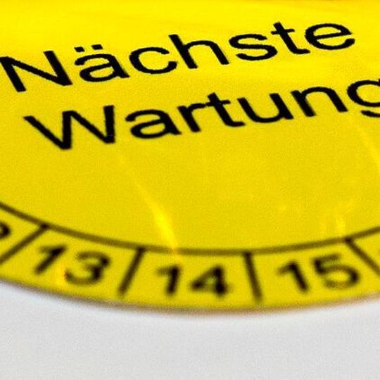 Die Modernisierung von Legacy-Applikationen kann sich auszahlen, doch dafür müssen Wartungsintervalle eingehalten und Kleinigkeiten laufend repariert werden. Die Modernisierung von Legacy-Applikationen kann sich auszahlen, doch dafür müssen Wartungsintervalle eingehalten und Kleinigkeiten laufend repariert werden.