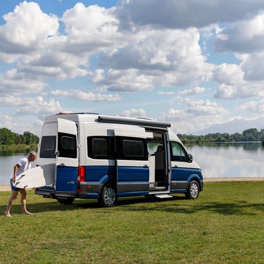 Der Grand California ist der perfekte Begleiter für Outdoorsportarten. Der Grand California ist der perfekte Begleiter für Outdoorsportarten.