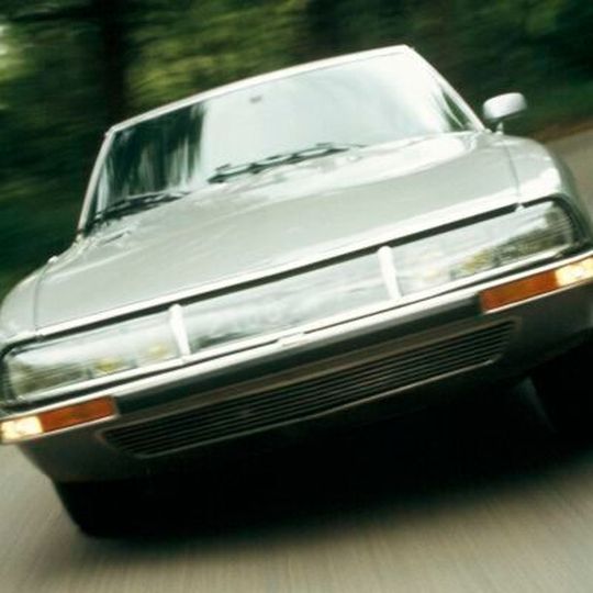 Der SM feiert auf der Oldtimer-Messe in Paris seinen 50. Geburtstag. Der SM feiert auf der Oldtimer-Messe in Paris seinen 50. Geburtstag.