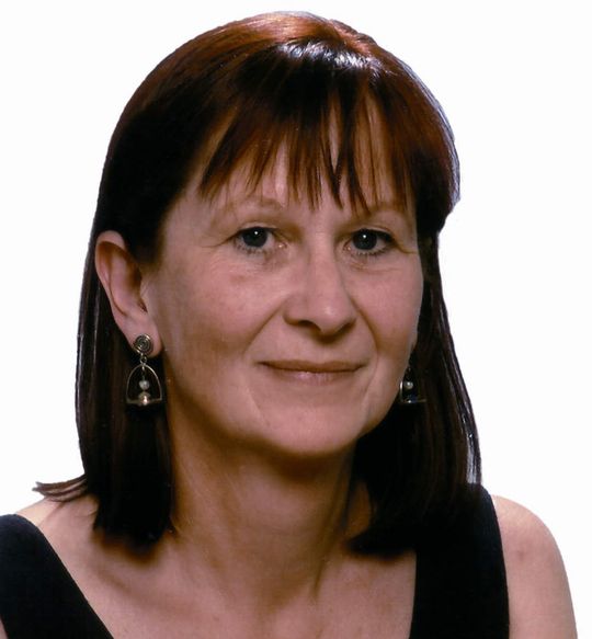 „Die Motivation für die Herstellung von rekombinanten Proteinen in Bakterien, tierischen Zellen oder in der Milch von Tieren war eine Verringerung des Infektionsrisikos für den Menschen“, sagt Prof. Angelika Schnieke, Leiterin der Abteilung Biotechnologie der Nutztiere an der TU München. „Die Motivation für die Herstellung von rekombinanten Proteinen in Bakterien, tierischen Zellen oder in der Milch von Tieren war eine Verringerung des Infektionsrisikos für den Menschen“, sagt Prof. Angelika Schnieke, Leiterin der Abteilung Biotechnologie der Nutztiere an der TU München.