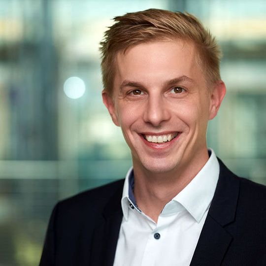 Der Autor: Sebastian Schrötel ist VP, Head of Intelligent Robotic Process Automation bei SAP Der Autor: Sebastian Schrötel ist VP, Head of Intelligent Robotic Process Automation bei SAP