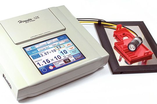 Das Messgerät Hiresta-UX bedient den hochohmigen Bereich von 10000 Ohm bis zu 100 Teraohm. Das Messgerät Hiresta-UX bedient den hochohmigen Bereich von 10000 Ohm bis zu 100 Teraohm.