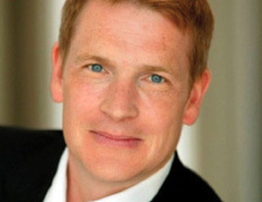 Jochen Wießler, Direktor Microsoft Business Solutions der Microsoft Deutschland GmbH: „Gerade im Umfeld international wachsender Unternehmen hat sich das Aufgabenspektrum einer Business-Lösung deutlich erweitert. Sie muss Entscheidungsträgern helfen, komplexer werdende Geschäftsprozesse zu koordinieren.“ Jochen Wießler, Direktor Microsoft Business Solutions der Microsoft Deutschland GmbH: „Gerade im Umfeld international wachsender Unternehmen hat sich das Aufgabenspektrum einer Business-Lösung deutlich erweitert. Sie muss Entscheidungsträgern helfen, komplexer werdende Geschäftsprozesse zu koordinieren.“