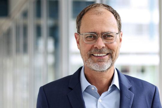 Thorsten Kühmann zur herrschenden Kunststoff-Müllproblematik: „Ich will jeden Tag mit der Überzeugung ins Büro gehen, dass die Industrie keine Probleme schafft, sondern bestehende effektiv zu beseitigen hilft.“ Thorsten Kühmann zur herrschenden Kunststoff-Müllproblematik: „Ich will jeden Tag mit der Überzeugung ins Büro gehen, dass die Industrie keine Probleme schafft, sondern bestehende effektiv zu beseitigen hilft.“