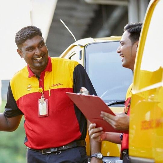 Insbesondere die Talentförderung und die Entwicklung der Führungskräfte bescheren dem weltweit aktiven KEP-Dienstleister DHL Express zum siebten Mal in Folge eine Auszeichnung des Top Employers Institute. Insbesondere die Talentförderung und die Entwicklung der Führungskräfte bescheren dem weltweit aktiven KEP-Dienstleister DHL Express zum siebten Mal in Folge eine Auszeichnung des Top Employers Institute.