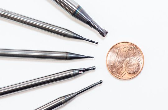 ZCC Cutting Tools Europe präsentiert auf der Metav 2020 in Halle 4 am Stand B05 unter anderem seine neue Serie aus Mikro-Zerspanungswerkzeugen. Die sogenannte PM-Micro-Serie beinhaltet 277 Neuprodukte für den Werkzeug und Formenbau, heißt es weiter. ZCC Cutting Tools Europe präsentiert auf der Metav 2020 in Halle 4 am Stand B05 unter anderem seine neue Serie aus Mikro-Zerspanungswerkzeugen. Die sogenannte PM-Micro-Serie beinhaltet 277 Neuprodukte für den Werkzeug und Formenbau, heißt es weiter.